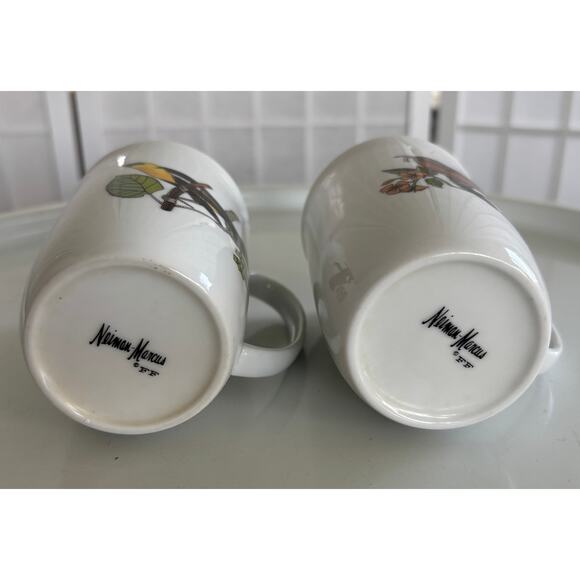 Fitz & Floyd Wild Birds Neiman Marcus Mugs Yellow Finch and Robin Set of 2 FLAWS - Picture 4 of 10